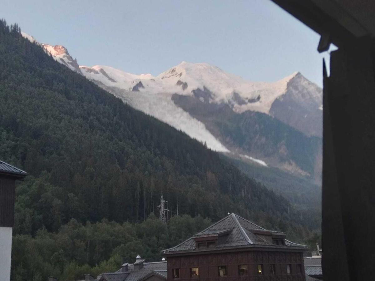 Cocon Douillet Au Pied De L'Aiguille Du Midi Lägenhet Chamonix Exteriör bild
